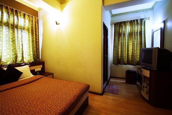 Fabhotel Palzor Stadium Road Gangtok Exterior photo